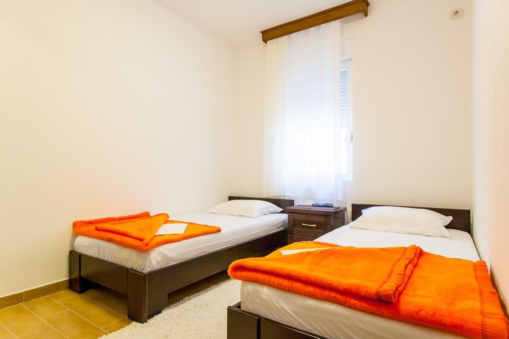 Apartments Ljubica Herceg Novi Szoba fotó