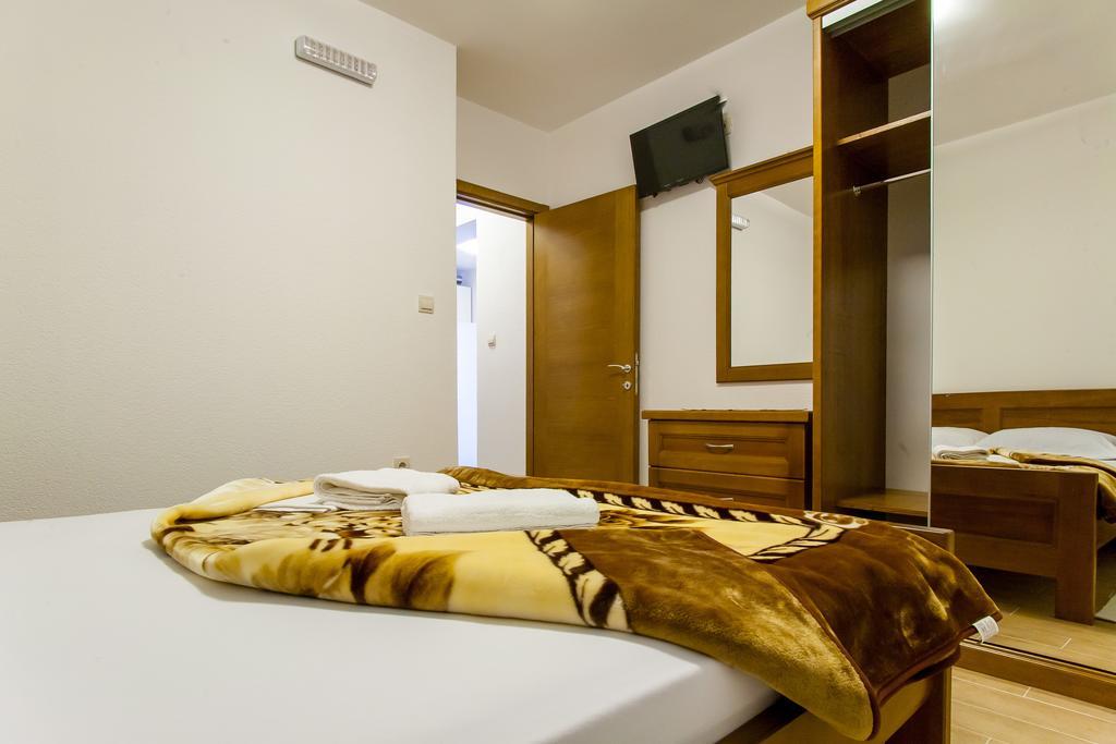 Apartments Ljubica Herceg Novi Szoba fotó