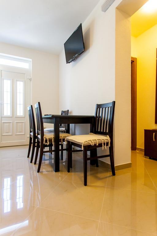 Apartments Ljubica Herceg Novi Szoba fotó